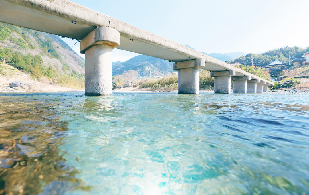 潜水橋